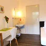 Gastehaus Meng Guest house 3*