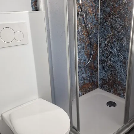 Gaestehaus Meng בית הארחה באד קרוצינגן