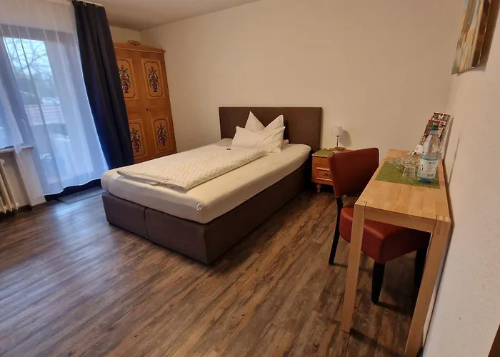 ガストハウス メン ゲストハウス 3*