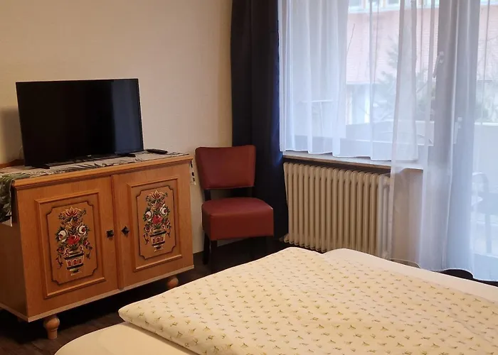 ガストハウス メン 3* バート・クロツィンゲン