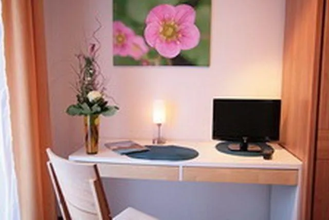 ゲストハウス ガストハウス メン バート・クロツィンゲン